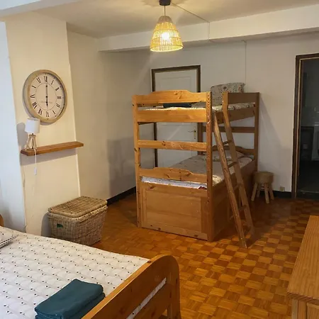 3 A L'ancienne Centre-ville Box Bagages Gratuit Carcassone